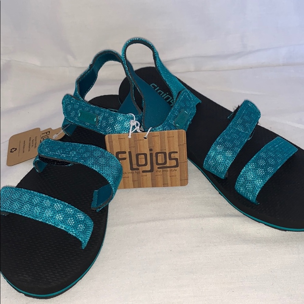 Flojos Breezy Sandals